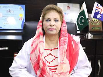 Infertility Specialist Dr. Fareesa Waqar